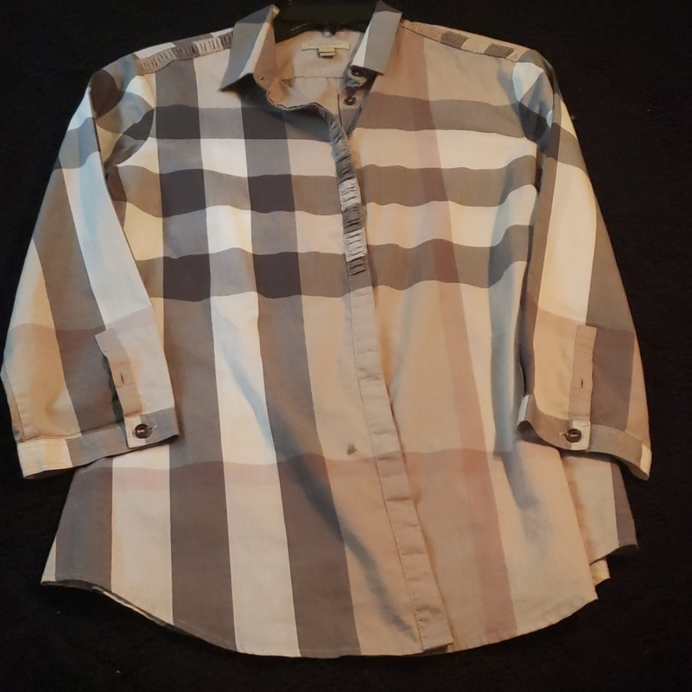 Burberry top
